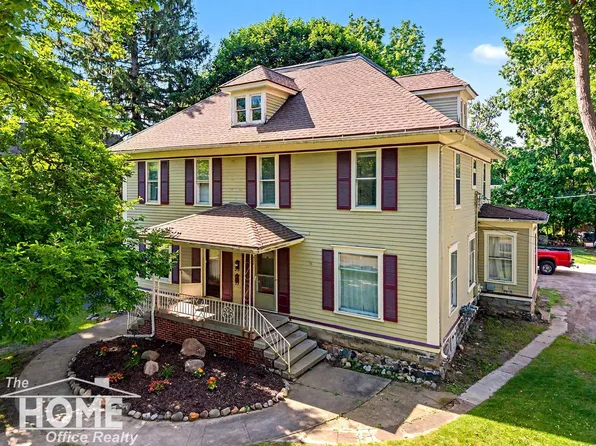 432-434 E Oliver St, Owosso, MI 48867