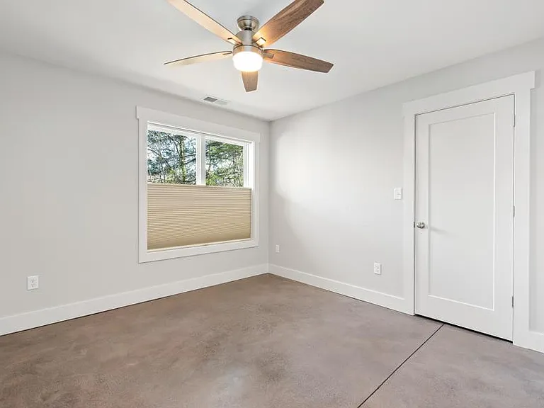 35A Lilac St — Photo 7