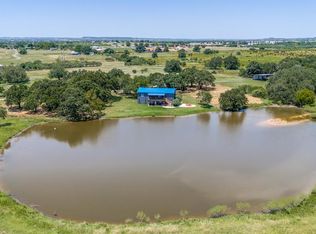 646 Victor Eckhardt Rd, Fredericksburg, TX 78624