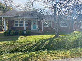 312 W Commerce St, Loretto, TN 38469