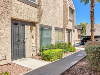 813 Pepperwood Ln, Las Vegas, NV, 89107