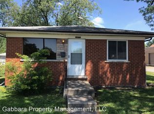 14771 Stephens Dr, Eastpointe, MI 48021