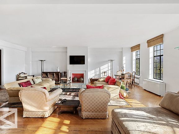 5th image of 300 Central Park W APT 6E