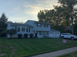 1452 Seneca Rd, North Brunswick, NJ 08902