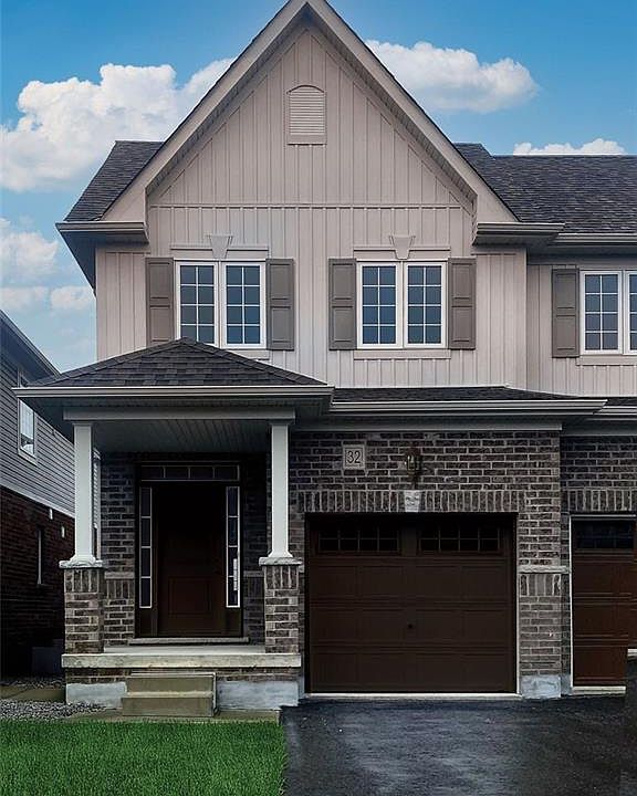 1st image of 32 Elsegood Dr