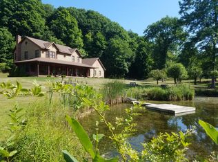 21 Hamptonburgh Rd, Campbell Hall, NY 10916