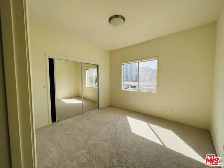 520 Columbia Ave — Photo 12