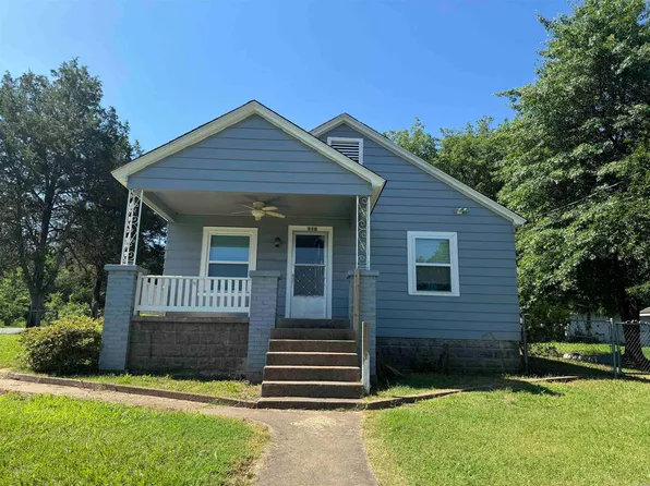 510 E Higgins St, Morrilton, AR 72110