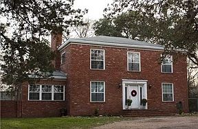 1st image of 1113 Ursuline Ave