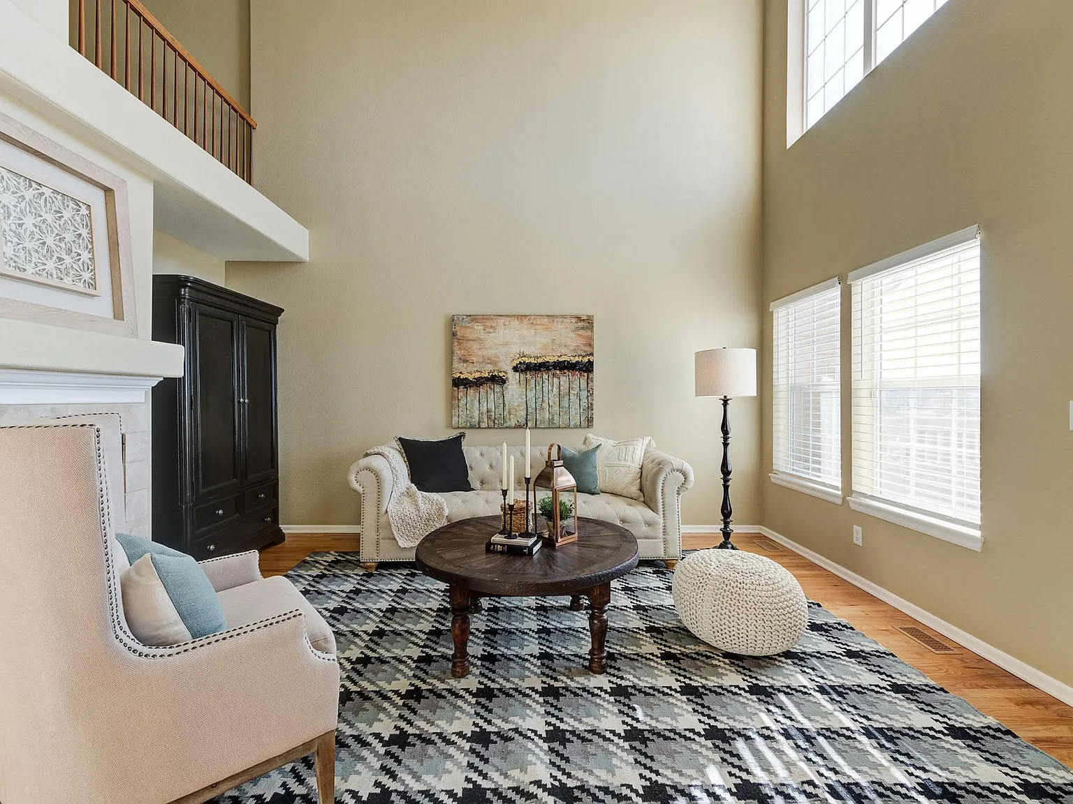 2 bed, 2.5 bath, 1528 sqft, $2,500 — Photo 3