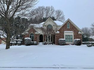 9 Gilder Point Ct, Simpsonville, SC 29681