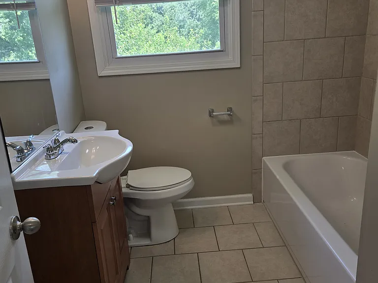 2103 Porter Rd #A — Photo 9