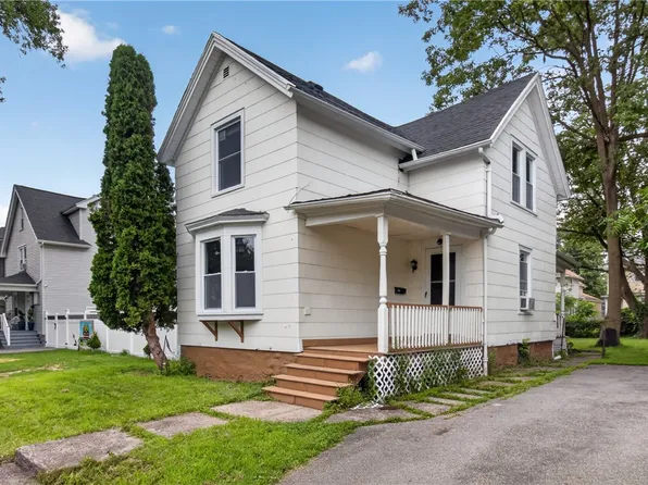 102 Post Ave, Rochester, NY 14619