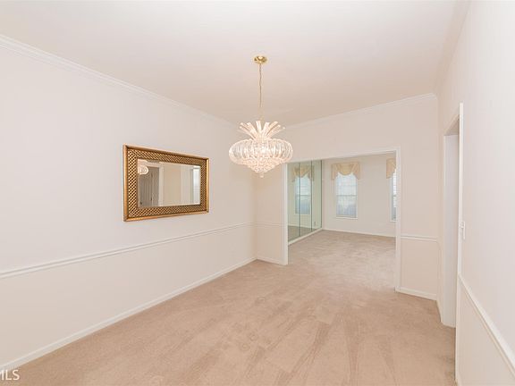 5th image of 145 Glenleigh Walk