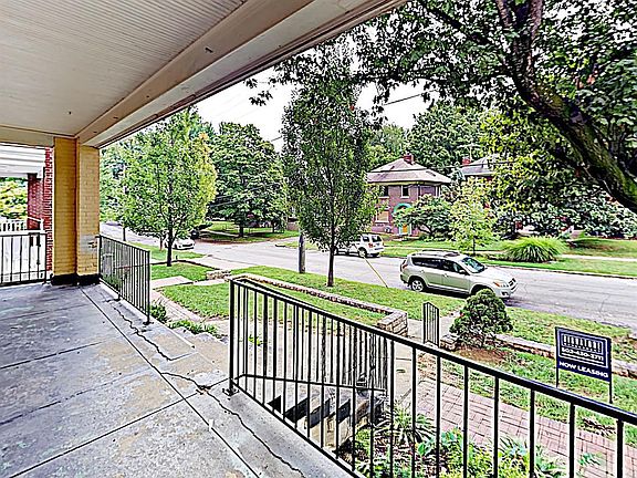 2nd image of 2089 Sherwood Ave #1