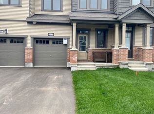 547 Arosa Way, Ottawa, ON K2V 0P9