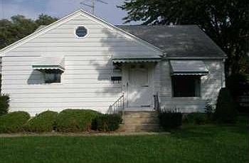 1st image of 2822 Sharon Ave SW