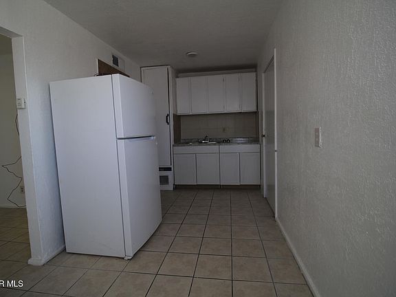 5th image of 3900 Flory Ave APT 5