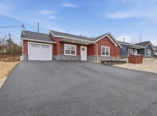7 Lions Club Rd, Fox Pt, NS B0J 1T0