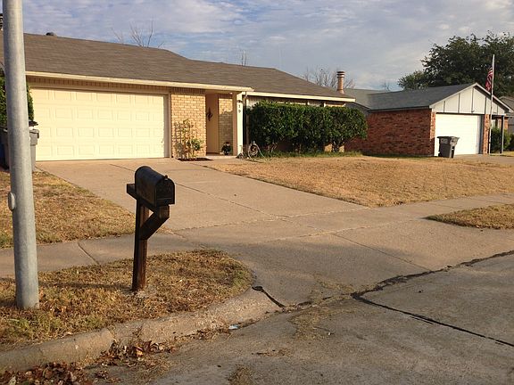 2nd image of 719 Sunny Slope Dr