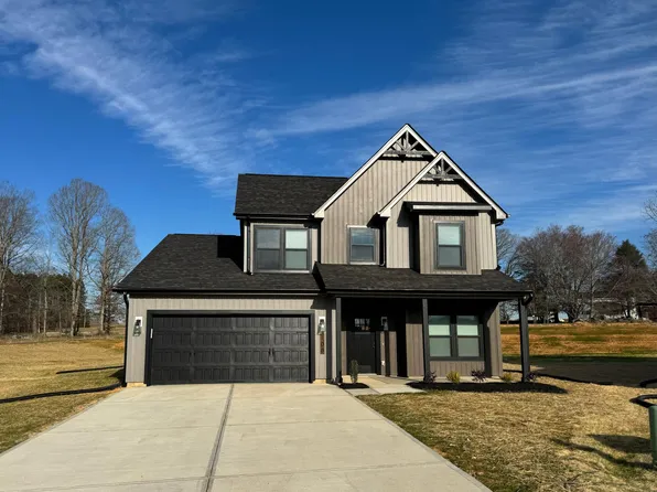 108 Morten Ct, Statesville, NC 28625
