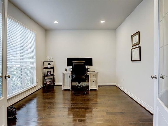5th image of 29206 Rock Daisy Ct
