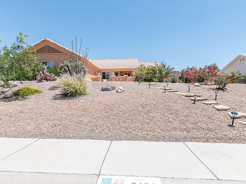 1st image of 3696 Rawhide Dr