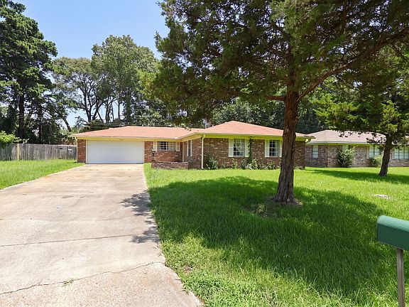 2nd image of 5628 Cross Timbers Dr
