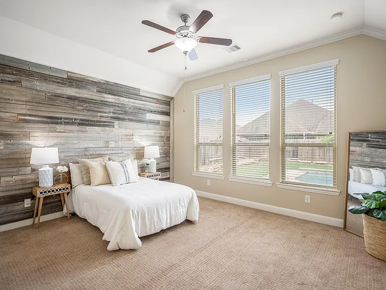 22310 Taren Ct — Photo 18