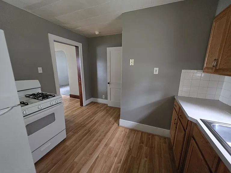 1130 Herberich Ave — Photo 28