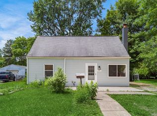 941 Exeter Rd, Columbus, OH 43213