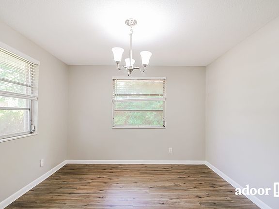 5th image of 7772 Knoll Dr S