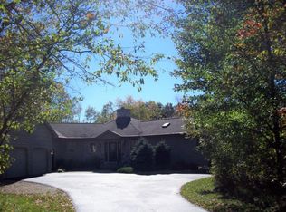 6251 Fairway Ct, Grayling, MI 49738