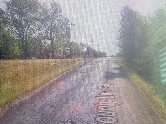 5th image of 252 N County Line Rd
