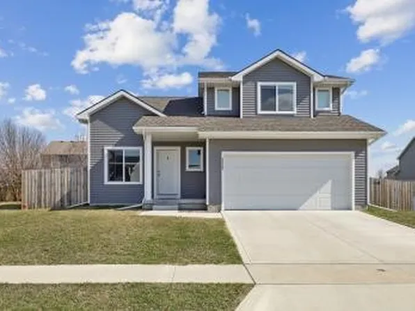 3325 Wolf Creek Rd SW, Bondurant, IA 50035