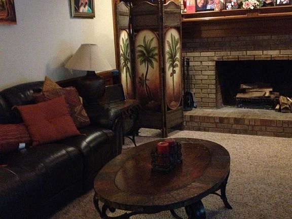3rd image of 3541 Thunderwood Ln