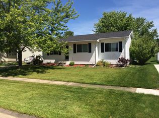 4008 Mark Dr, Waterloo, IA 50701