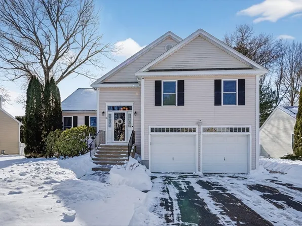 18 Jay Dr, Framingham, MA 01701