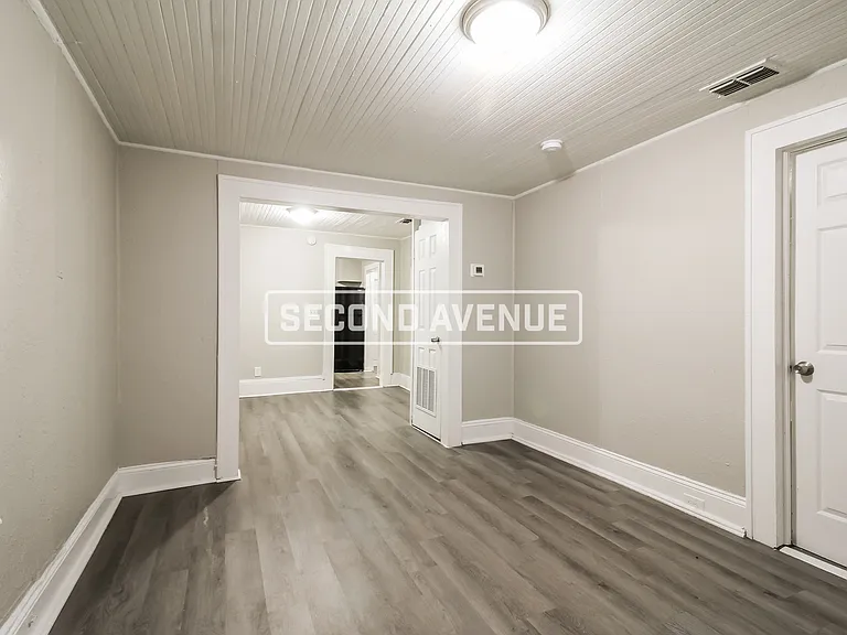 1522 W 22nd St — Photo 7
