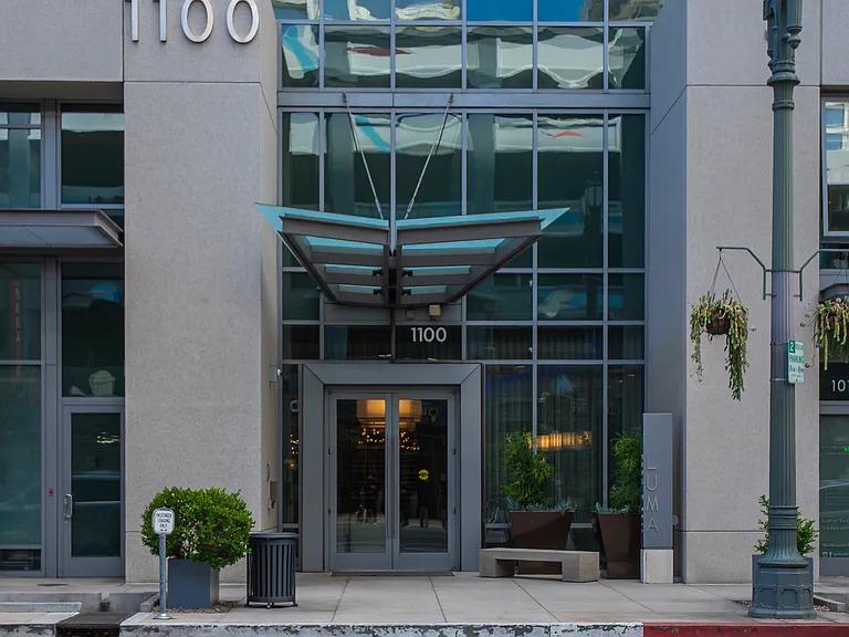 1100 S Hope St #805 — Photo 15