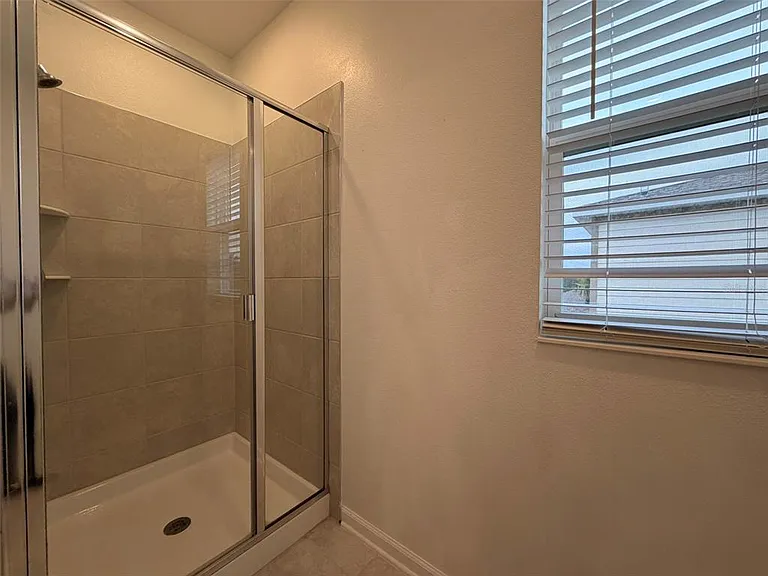 2165 Sweet Honey Ln — Photo 36