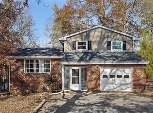 1567 Lakeside Dr, Prince George, VA 23875