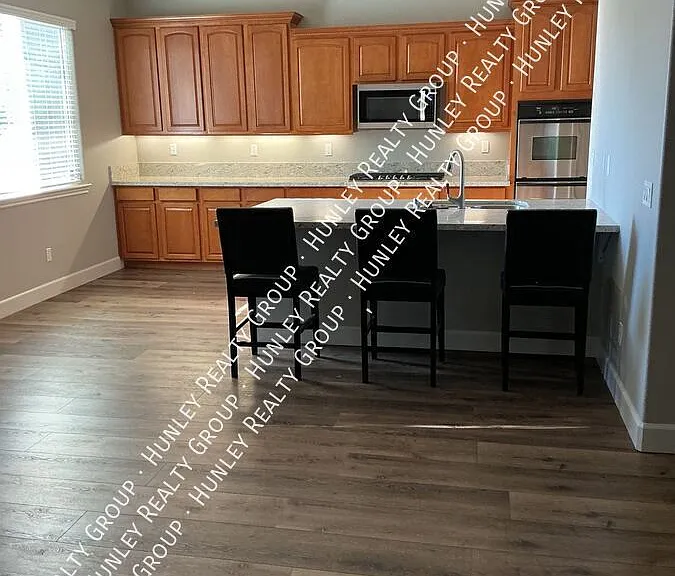 16237 Maricopa Ln — Photo 29
