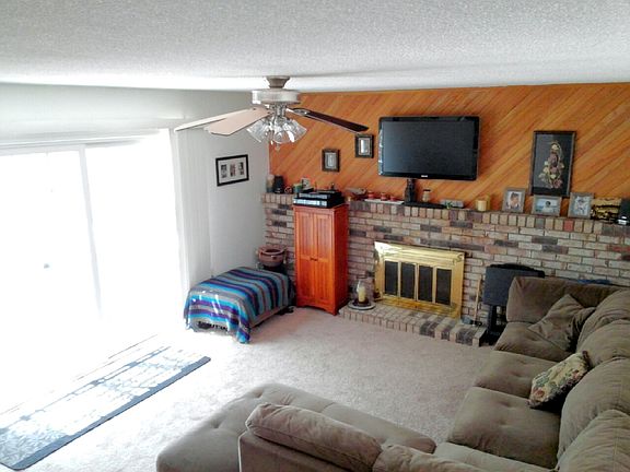 3rd image of 720 Dartmouth Pl