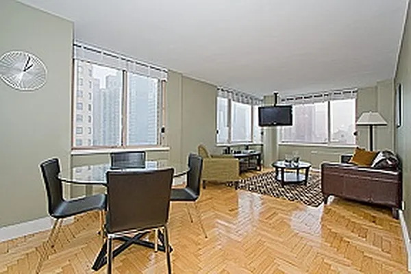 Rented by Maison International | media 56