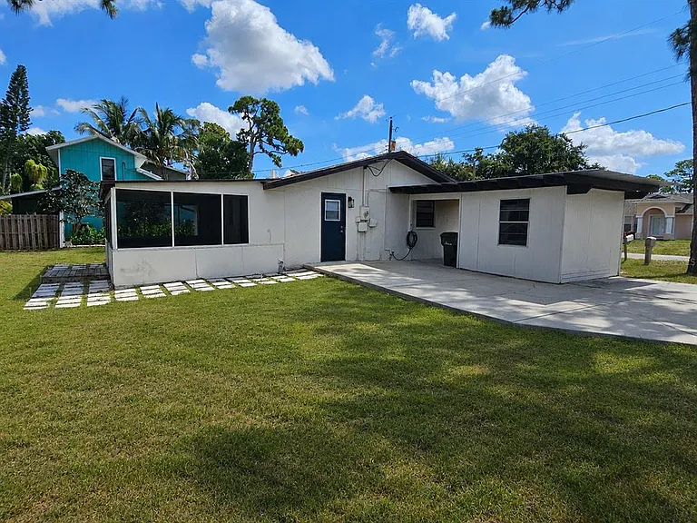 8820 Pohoy Ave — Photo 21