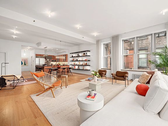 4th image of 9 Murray St APT 11NE