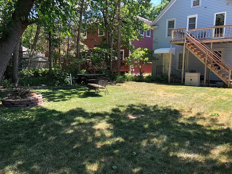 313 6th Ave NE #2 — Photo 9