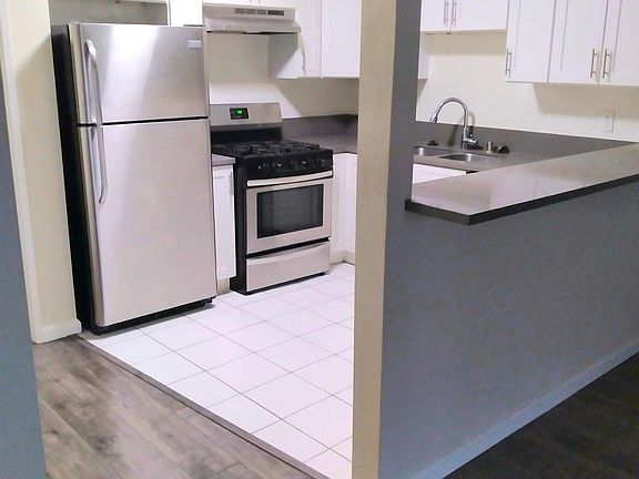 4th image of 3533 Keystone Ave #3310