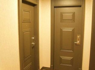 28 Olive Ave #301, Toronto, ON M2N 7E6